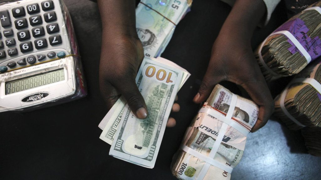Naira Falls To N1,089 Against US Dollar At Official Forex Market