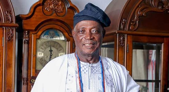 JUST IN: Former Oyo State Governor,  Ladoja Bows To Pressure, Agrees To Become Ibadan Beaded King  