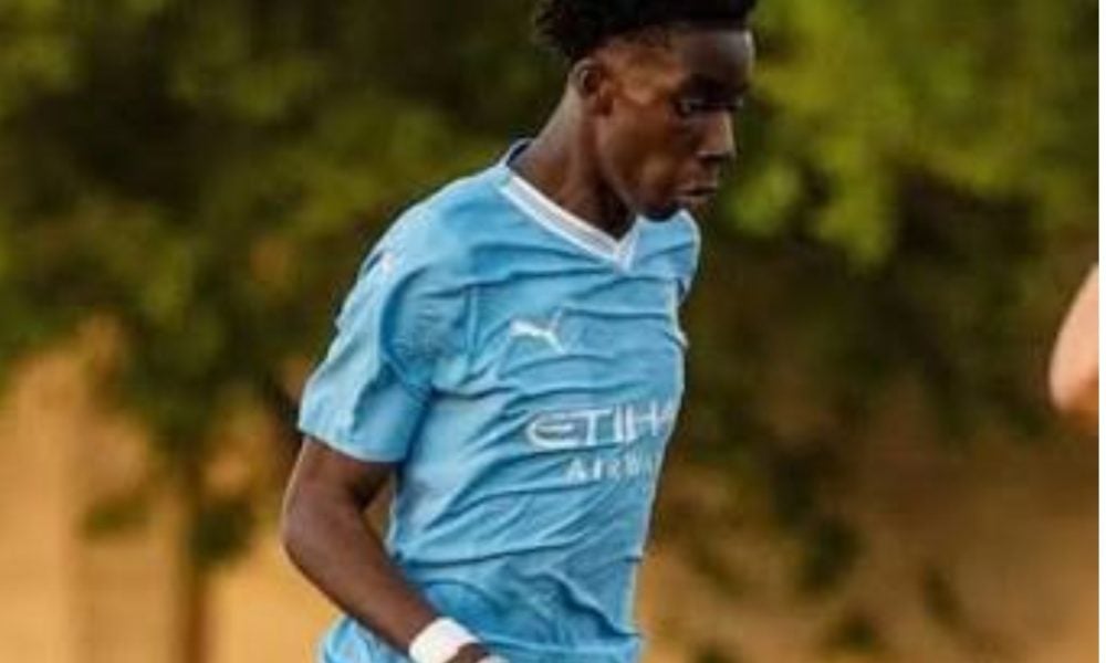 Eze Leaves Premier League Giants, Set For Man United Move