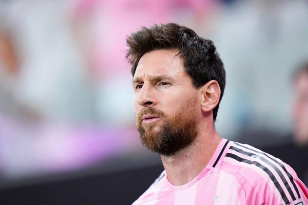 Messi Reaches 936 Career Goals