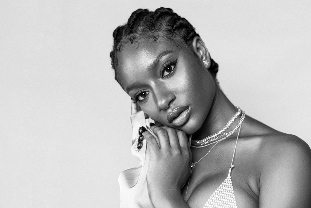 I no send you - Ayra Starr Slams 'Miniskirt' Critics