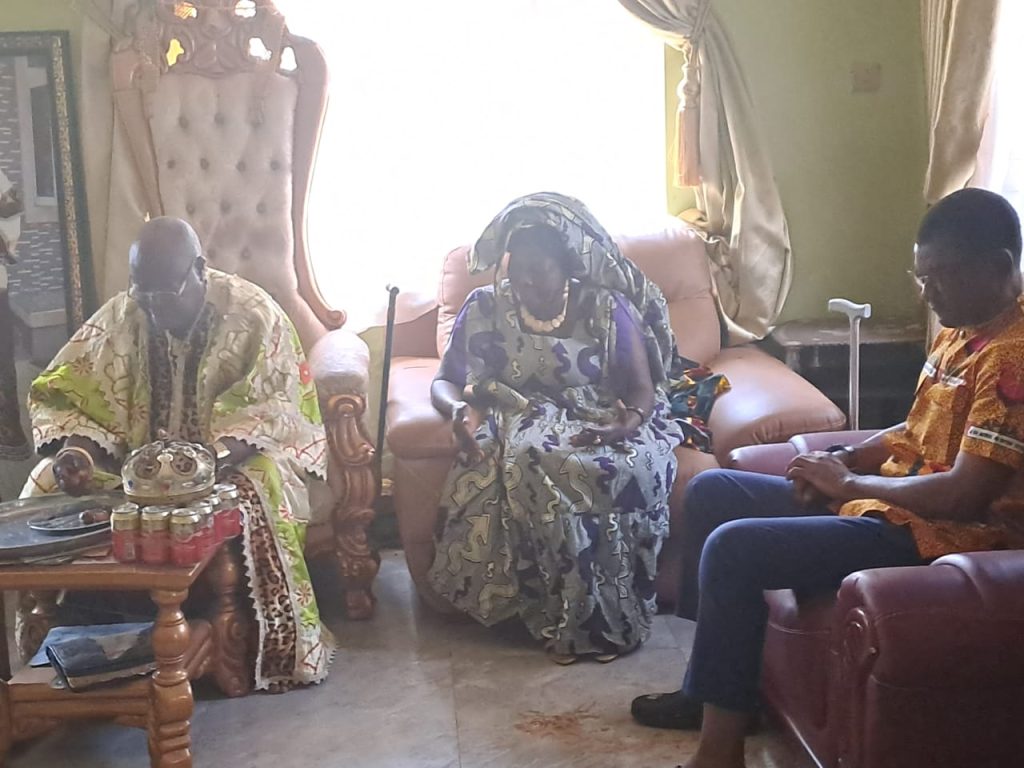 Enugu 2023: Frank Nweke Jr (Okeifufe) Receives Igwe Nnamchi Blessings