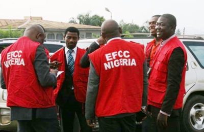 Just In: EFCC Storms Tinubu's Polling Unit (Video)