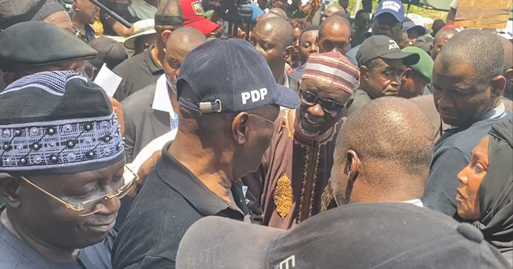 Wike Mocks Atiku, PDP Leaders Over Protest At INEC Office