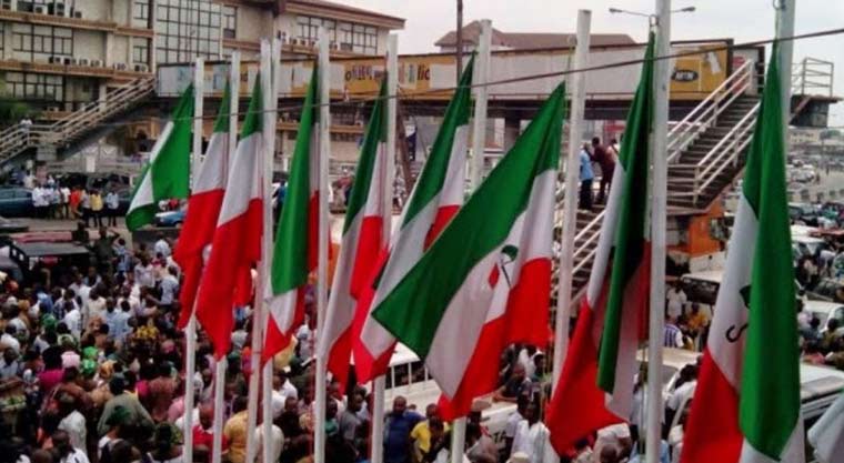 BREAKING: PDP Leaders, Supporters Protest At INEC HQ, Abuja [PICS]