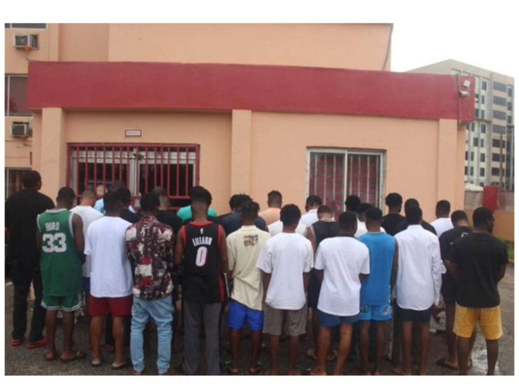 25 Suspected ‘Yahoo Boys’ Arrested By EFCC In Akure