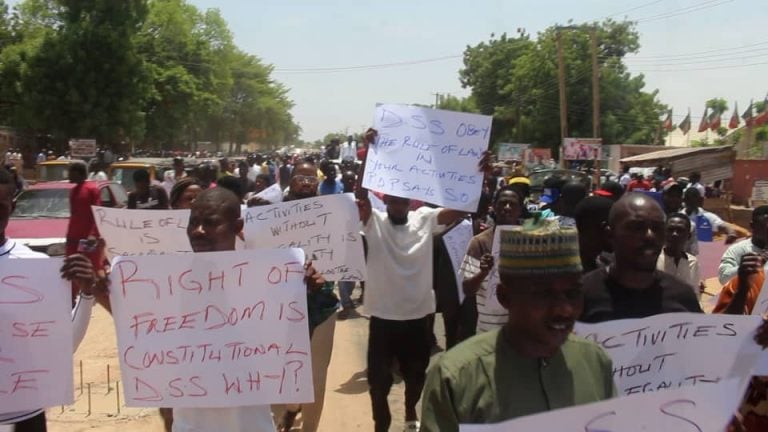 Heavy Protest Rocks Yola DSS Office Over Detention Of 3 PDP Members