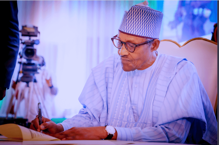 40 Days To Leave Office, Buhari Approves N1.535 Trillion For 11 Road Projects