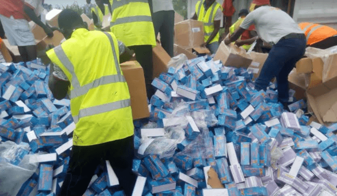 NAFDAC Shuts Down Abuja Shops For Allegedly Selling Unregistered S3x Enhancers