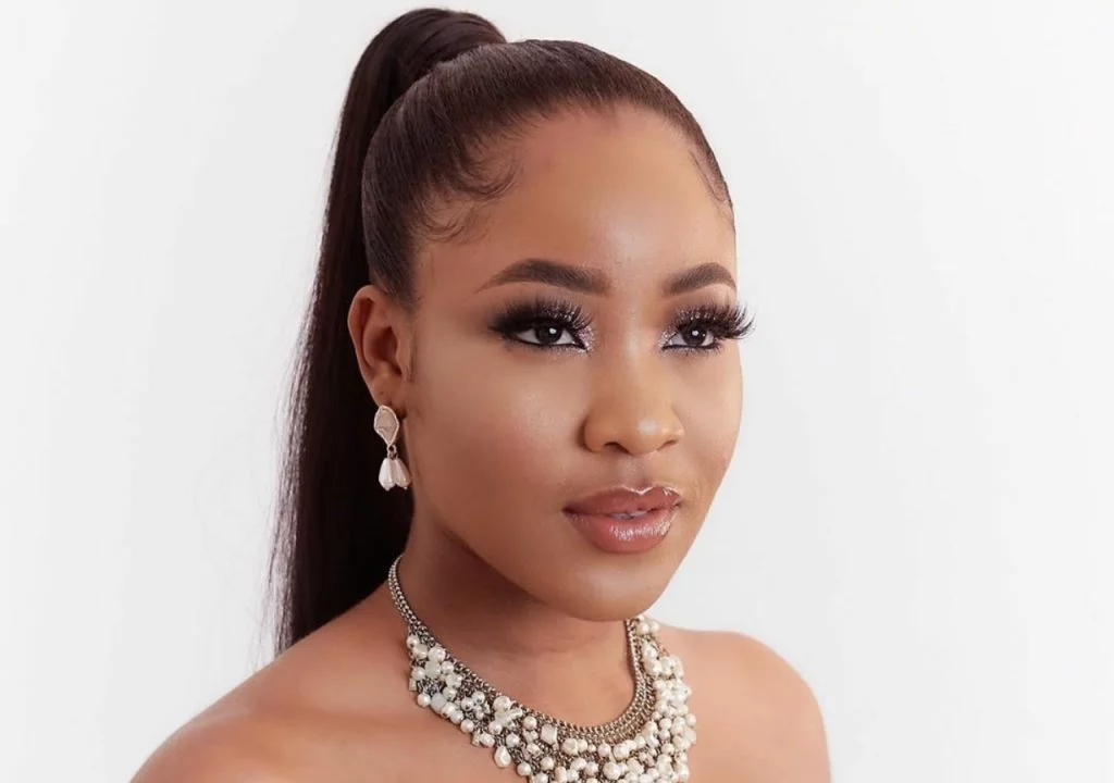 #BBNaija’s Erica Loses All Her Jewelry In South Africa