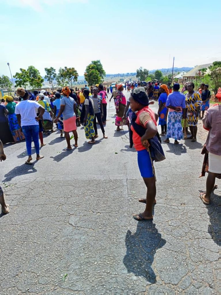 BREAKING: Heavy Protest In Plateau State Over Brutal K!lling of Six People [PHOTOS]