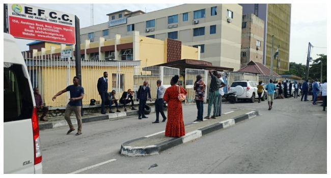 Drama As DSS Storms EFCC’s Lagos Office, Claims Ownership Of Property [Photos]