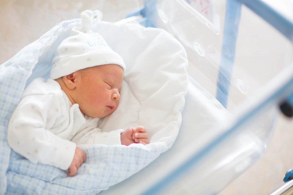 Baby with DNA from 3 people born in UK