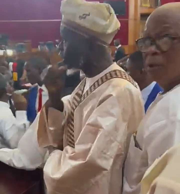 Presidential Election Tribunal: Lamidi Apapa Disgraced Out Of Court