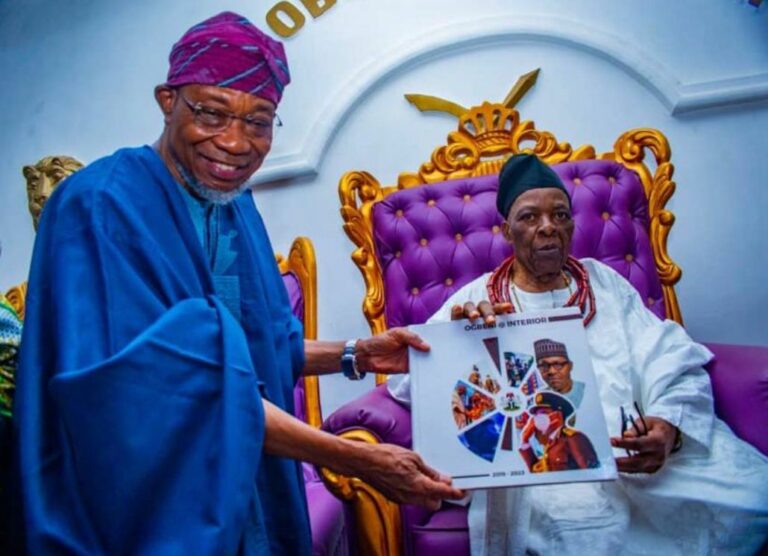 Aregbesola Pays Homage to Ataoja in Osun