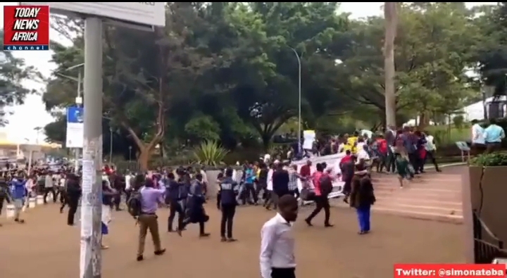 Ugandan Students Protests Biden's Sanction Threats Over The Country's New Anti-Gay Law [Video]