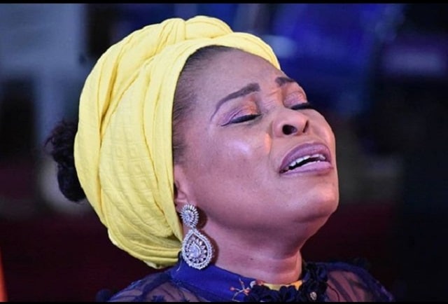 Gospel Singer, Tope Alabi Asked To Carry Out DNA Test – [See Why]