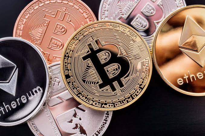 BREAKING: FG Lifts Ban On Cryptocurrency