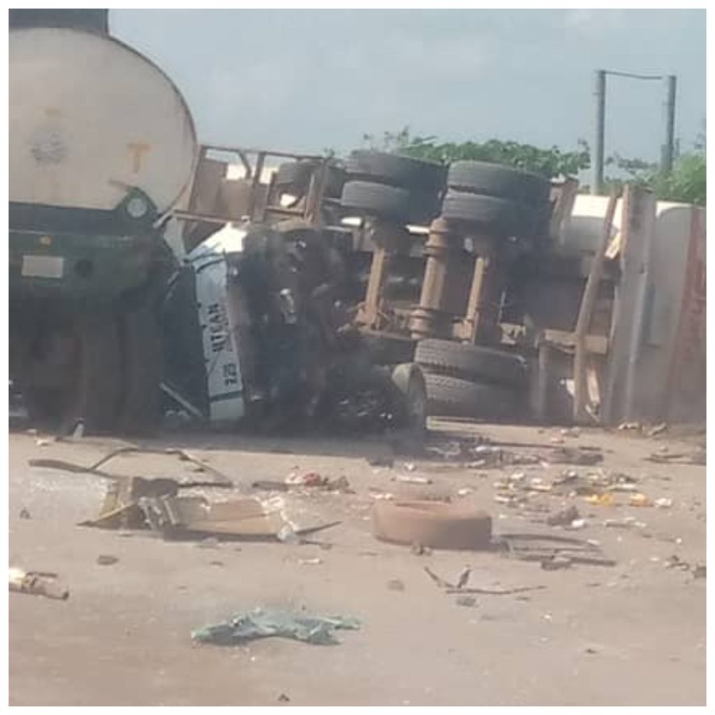 BREAKING: 8 Die In Anambra Road Accident