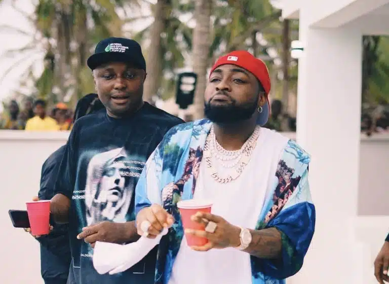 Singer Davido Unfollows Isreal DMW After He Apologised to Muslims on His Behalf