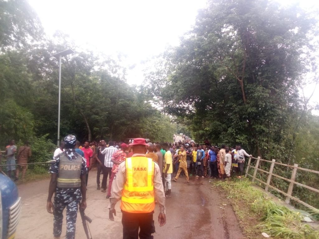 Osun Accident: FRSC Recovers Two Bodies From Eti-Oni River