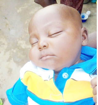 Baby Found Sleeping On Mum’s Back 24hrs After Bandits Shot Her Dead In Niger