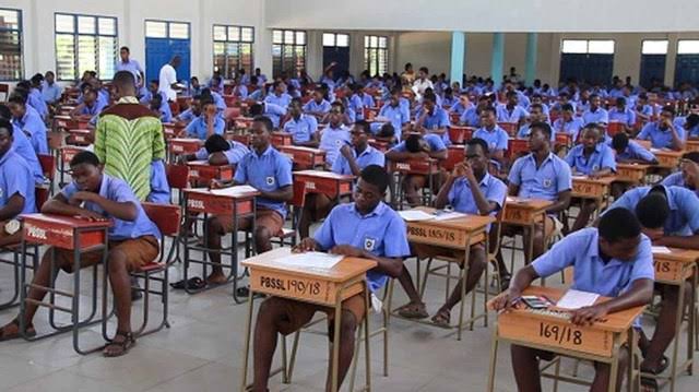 FG Defends Fee Hike at Federal Government Colleges