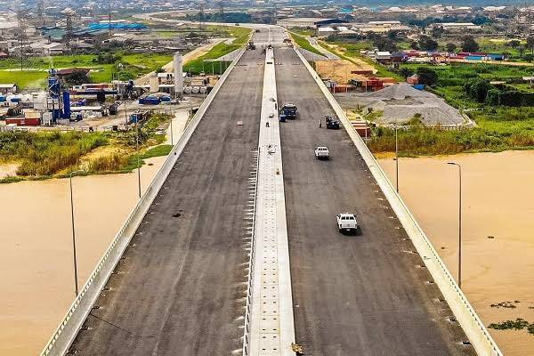 It’s Now Robbers, Kidnappers’ Den - Drivers Says As They Abandon Second Niger Bridge