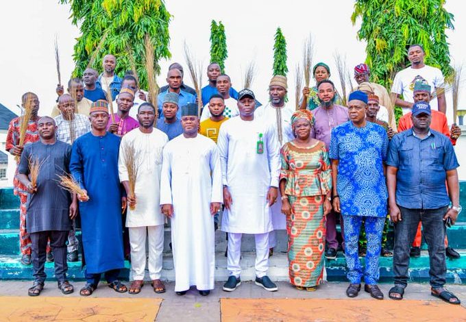 Kogi 2023: SDP Zonal, Local Govt Chairmen Defects To APC Ahead Of Guber Election