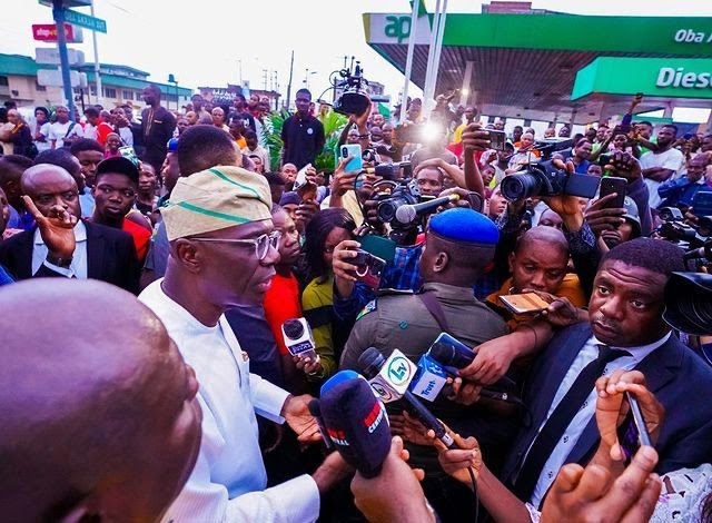 Gov Sanwo-Olu Visits Helicopter Crash Site In Lagos