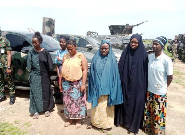 Army Rescues Six Kidnapped Female Students Of Federal University Gusau