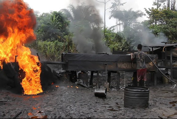 Nigerian Navy Destroys Illegal Refinery in Rivers, Warns Sponsors [PHOTOS]