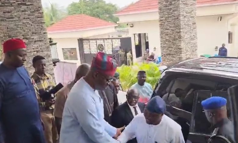 PDP Governors Arrive Abuja for Emergency Meeting Amid Rivers State Crisis [VIDEO]