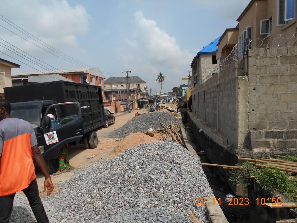 Lagos Govt Seals Construction Sites For Dumping Building Materials On Drainage [Photos