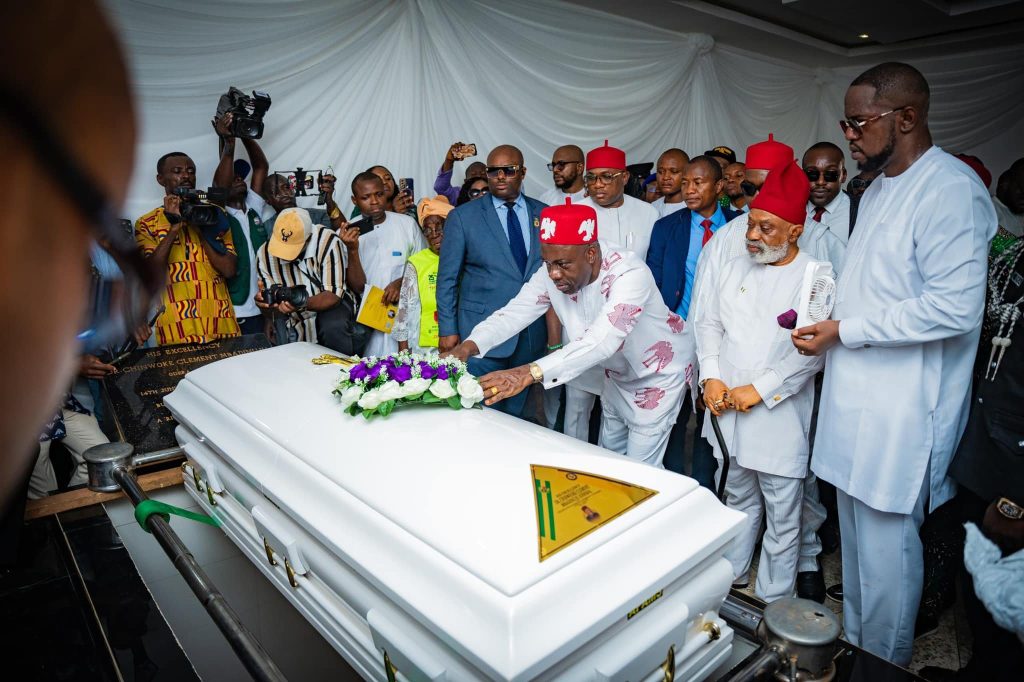 Former Anambra Gov, Mbadinuju Laid To Rest [Photos]