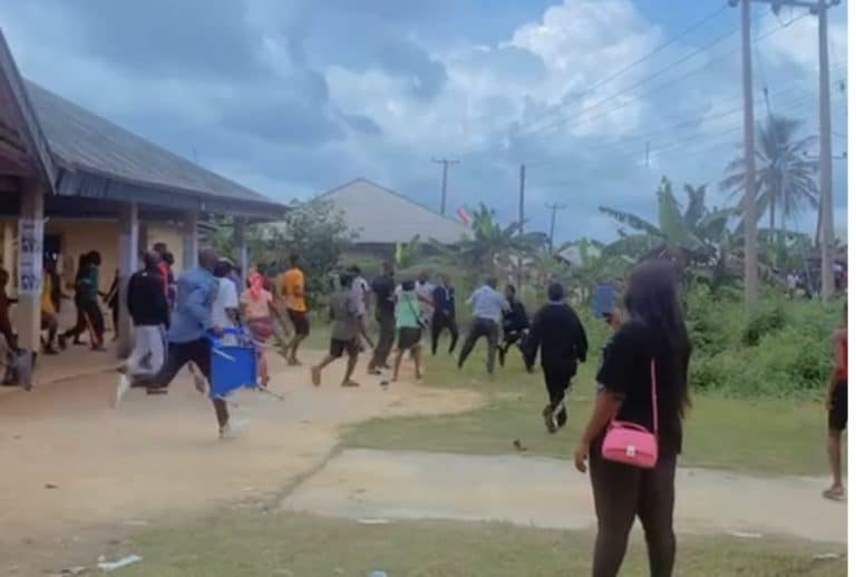 Moment Political Thug Snatches Ballot Box At Bayelsa Polling Unit [Video]