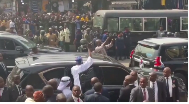 Residents Troop Out To Greet Tinubu After Praying At Lagos Central Mosque [Video]