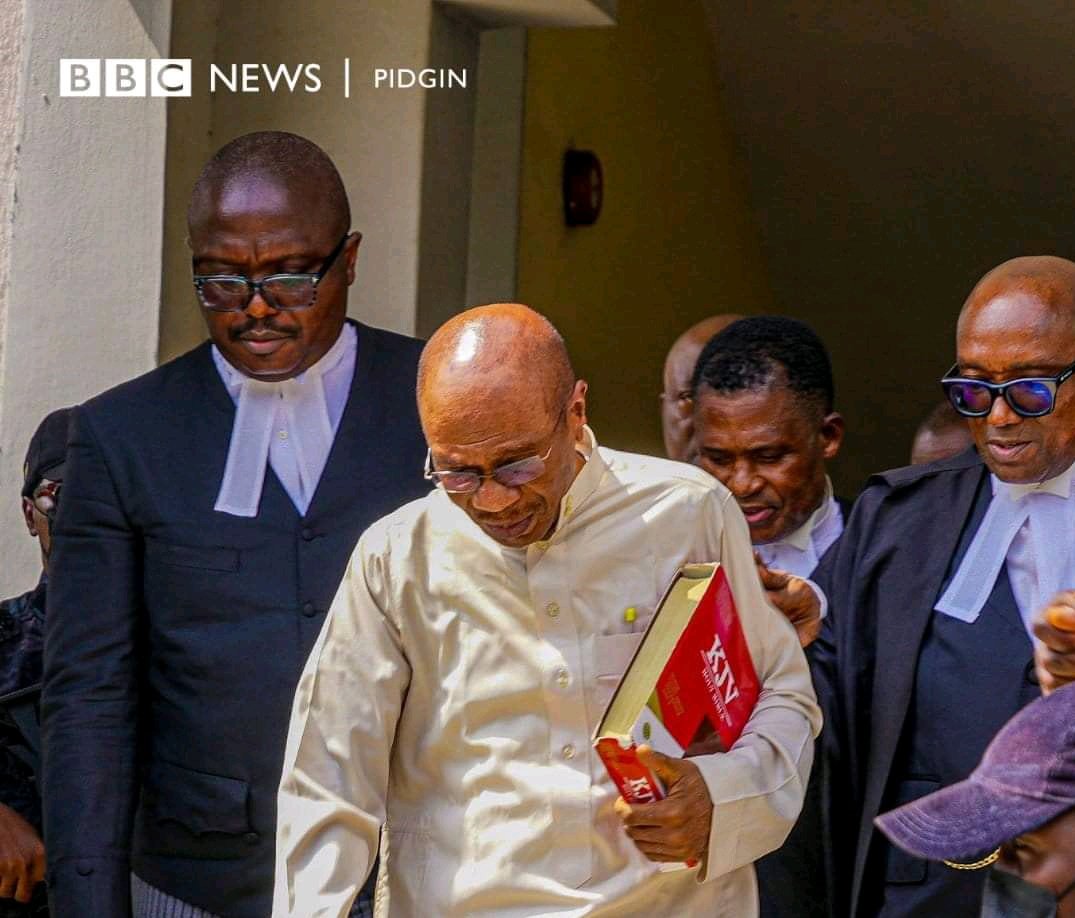 BREAKING: Emefiele Storms High Court, Seeks Changes To Bail Conditions