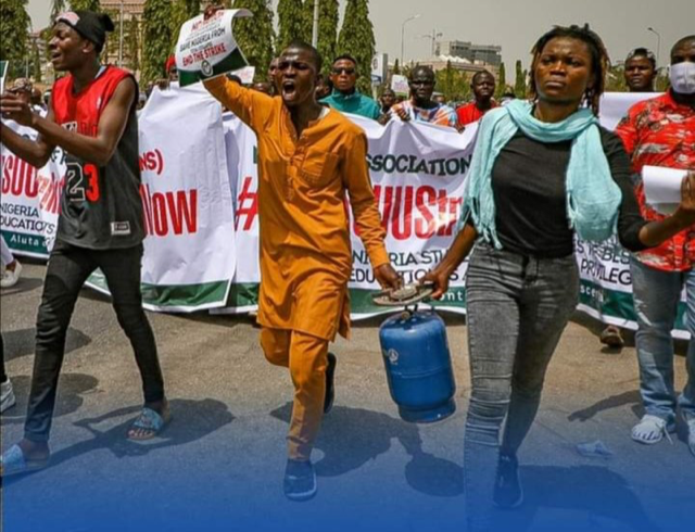 Hike In Fees: Nigerian Students Threaten Nationwide Protest 