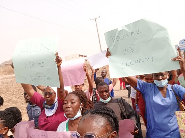BREAKING: Abuja Nurses Storm NMCN Office, Protest New Verification Rules