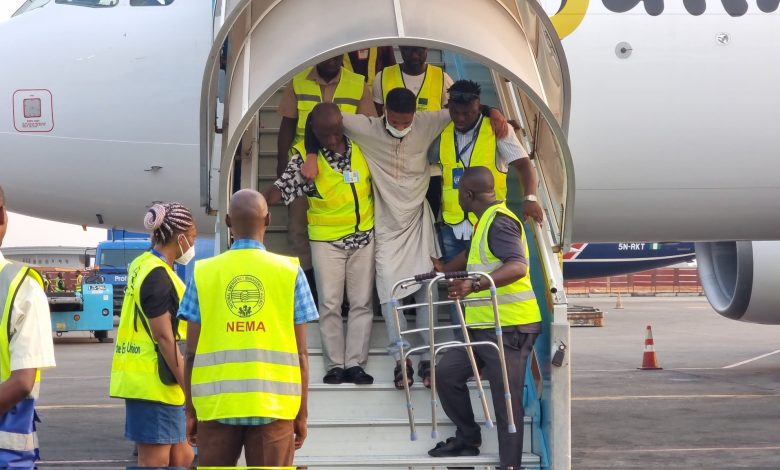 FG Receives 147 Stranded Nigerians From Libya