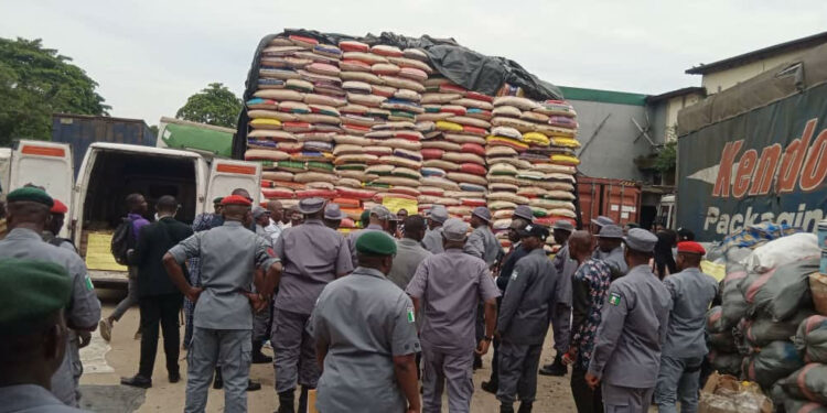 15 Impounded Trucks Of Grains Released By The Nigerian Customs 