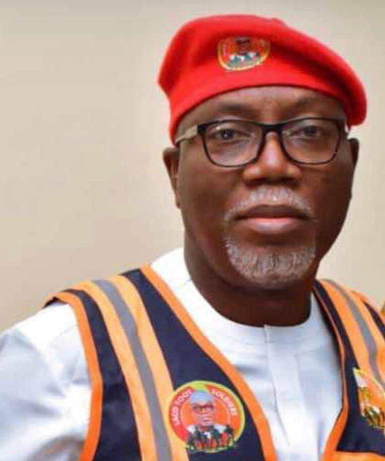 Guber Poll: Aiyedatiwa’s Red Beret Insignia Causes Uproar In Ondo [Photos]