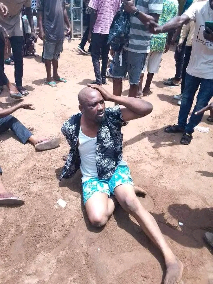 One Chance’ Robbers Escape Lynching In Umuahia