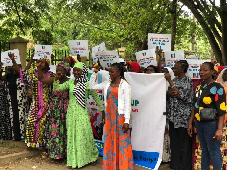 Protesters Storm APC Secretariat, Demand Party Women Leader’s Resignation