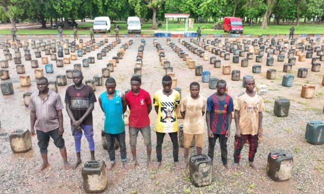 Troops Arrest Syndicate Supplying Fuel To Ambazonia Rebels In Cameroon For Terrorism In Taraba