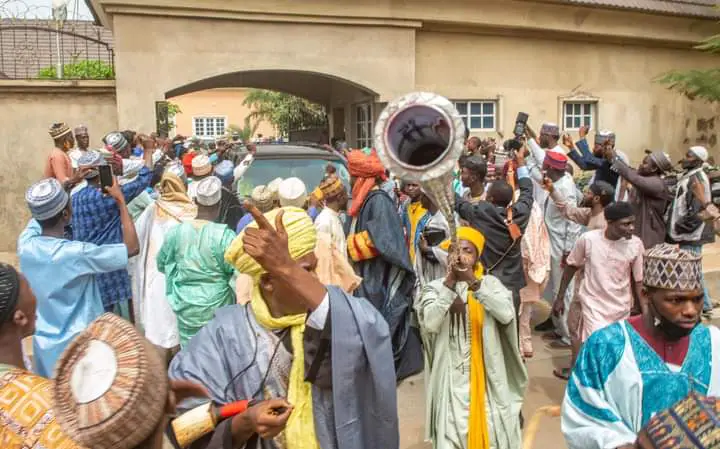 Emir Sanusi Takes Over Kano Palace At Midnight 