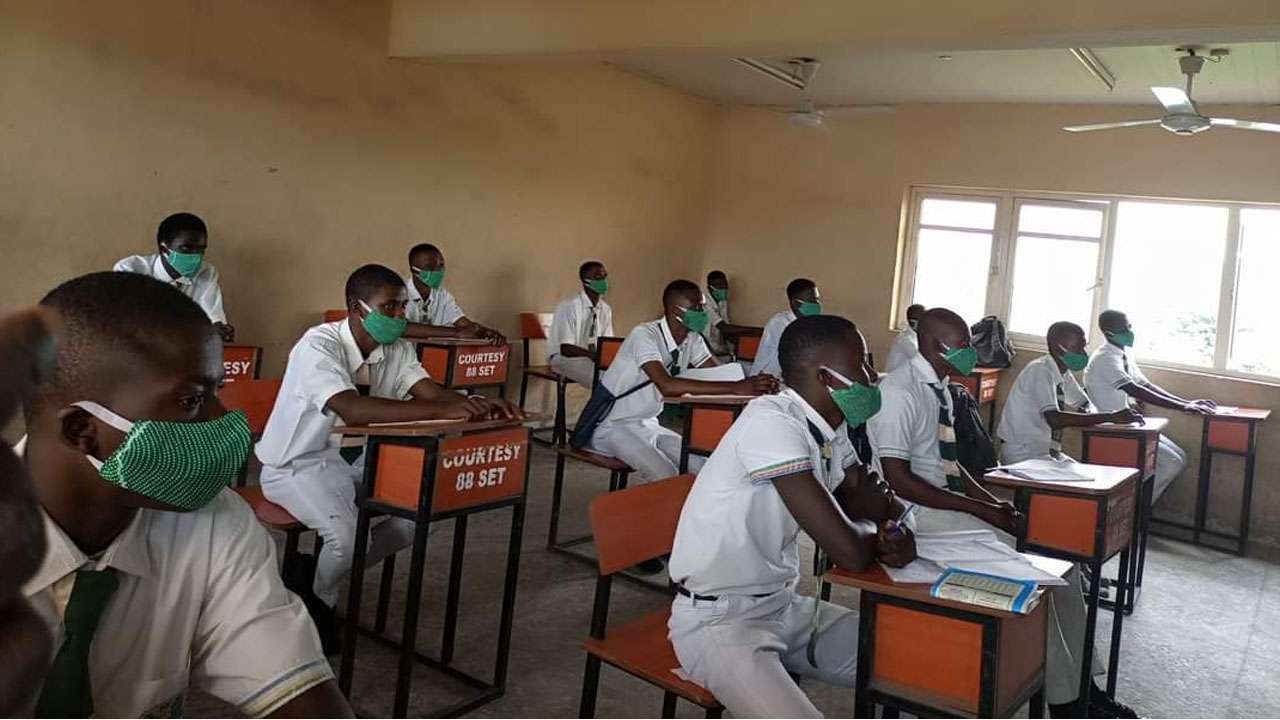 Drama As Ibadan  School Owner Sells His School, Relocates Abroad After Collecting WAEC, NECO Fees From Students 