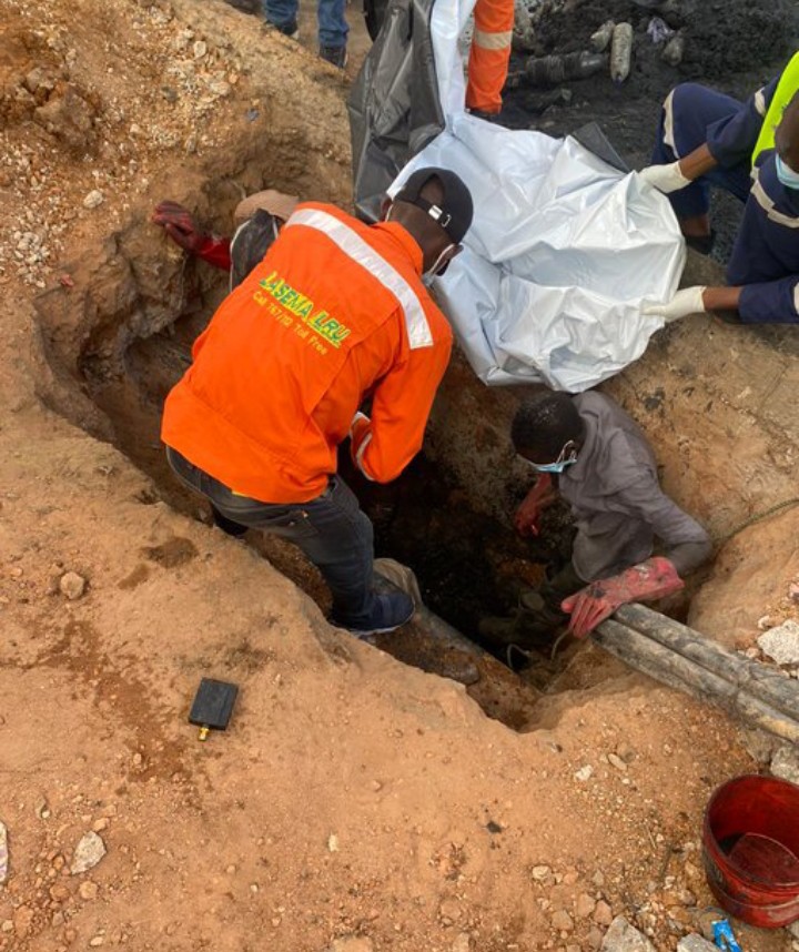Trapped Drainage Worker Found After Five-Day Search [Photos]