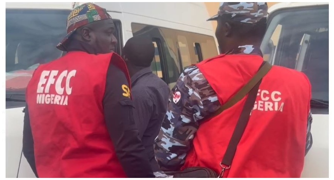 Four ‘EFCC Officials’ Arrested Over Alleged Robbery, Kidnapping In Nasarawa